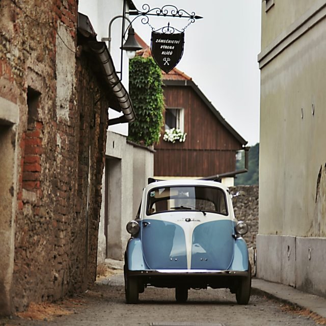 BMW-Isetta-Oldtimer-Komplettrestauration-Tschechien-1